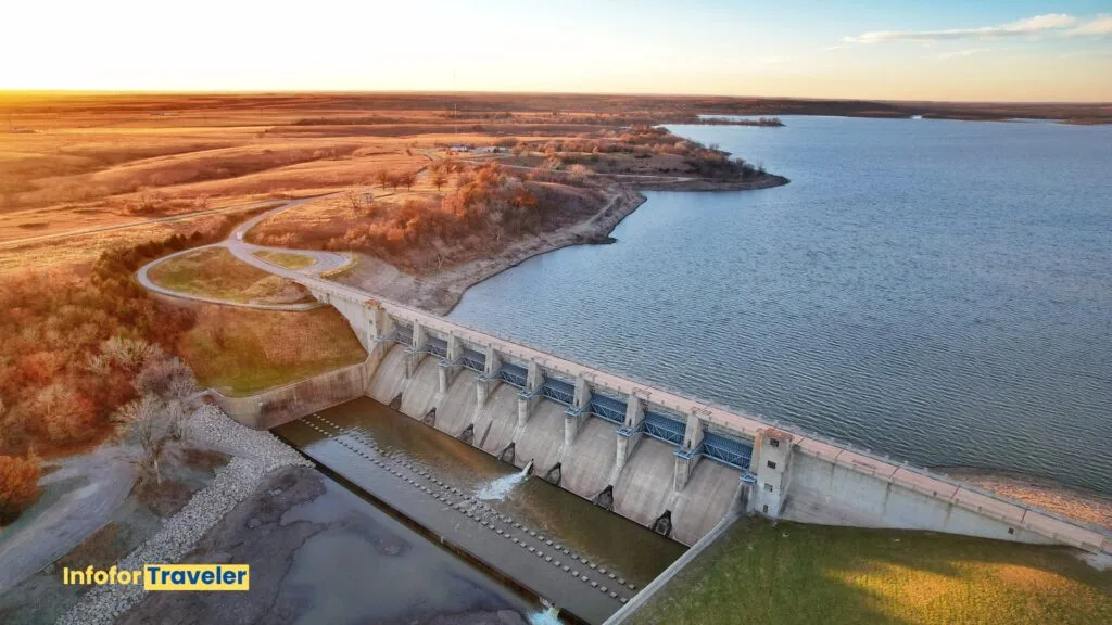 Calm scenes of Red River