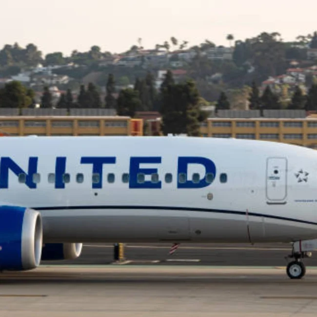 United Airlines Flight UA770 Emergency Diversion